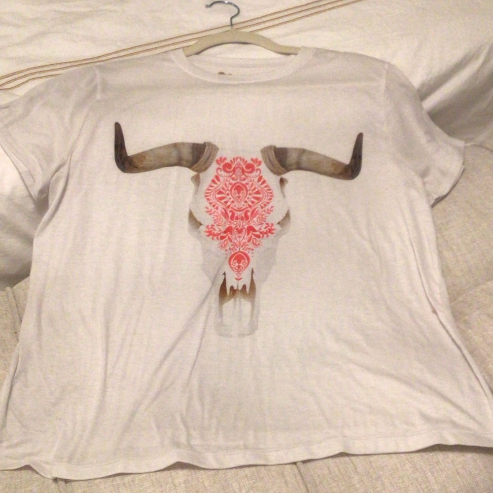 Show Me Your MuMu White Tee with Bull Skull Design